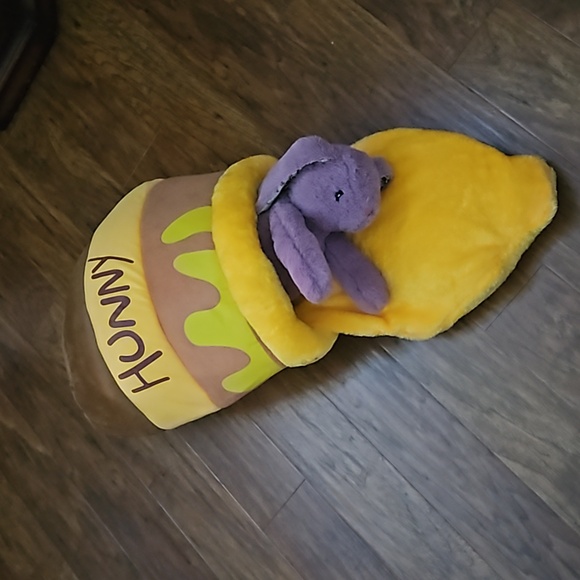 Hunnypot Plush Pet Bed with Honey Spill Pillow NWT - Picture 4 of 9